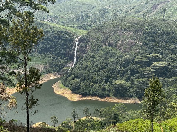 Adam's Peak Falls and Gartmore Falls View Point