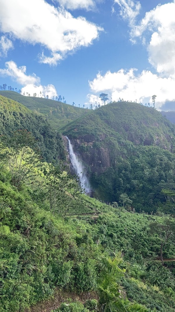 Adam's Peak Falls and Gartmore Falls View Point 4