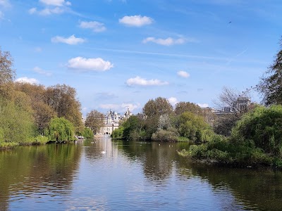 St James's Park - The Blue Bridge 2