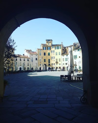 Piazza dell'Anfiteatro