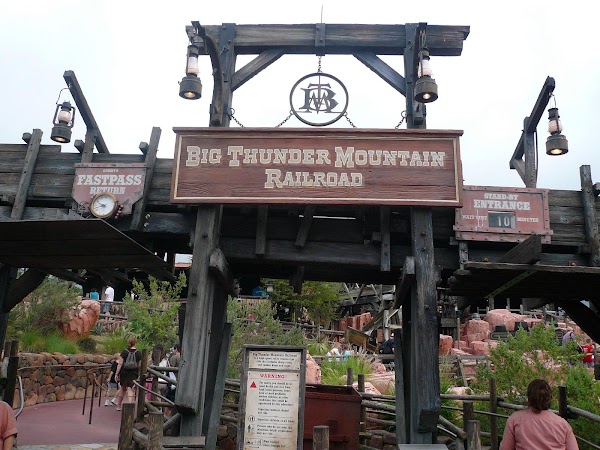 Big Thunder Mountain Railroad 4