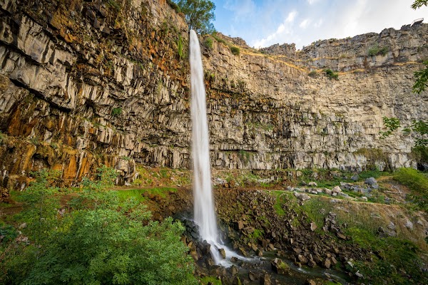 Perrine Coulee Falls