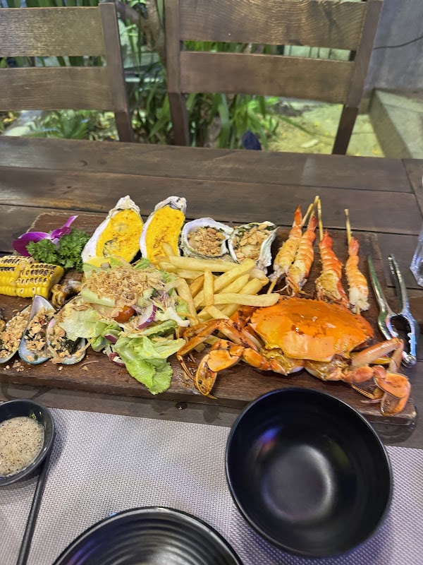 Ơ Kìa - Seafood Restaurant 4