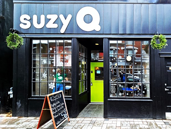 SuzyQ Doughnuts Hintonburg
