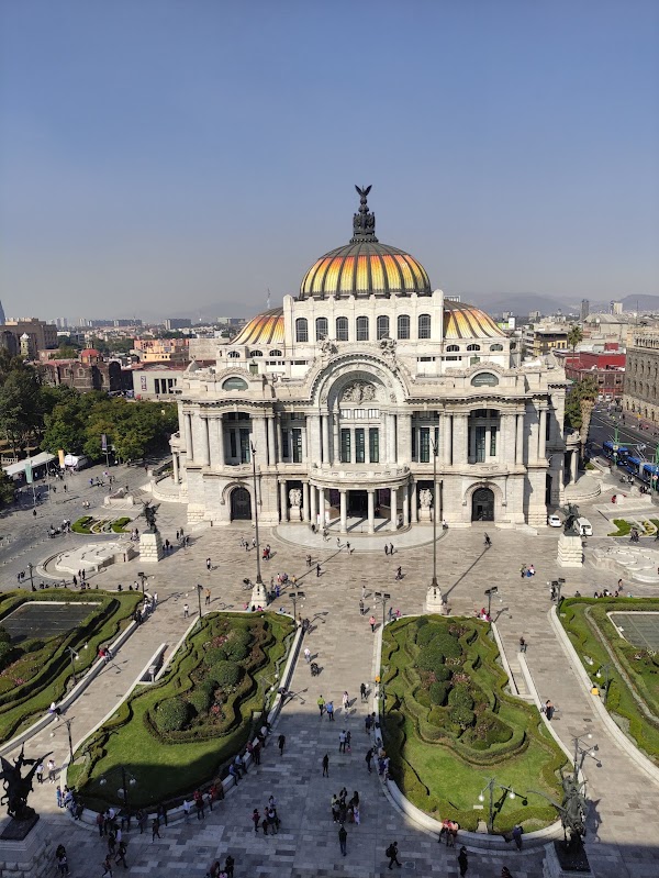 Calle Bellas Artes 1