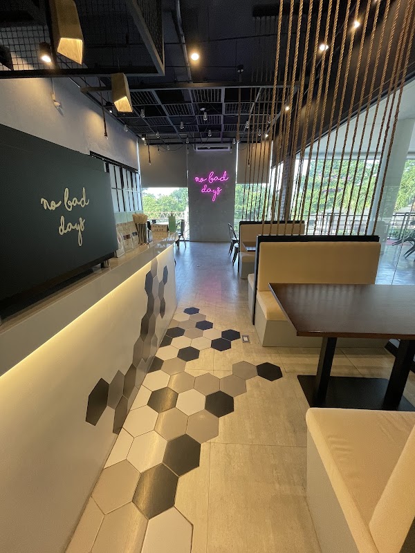 Common Folk Coffee Bar - San Antonio Place