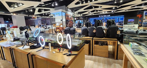 Guang Hua Digital Plaza 5