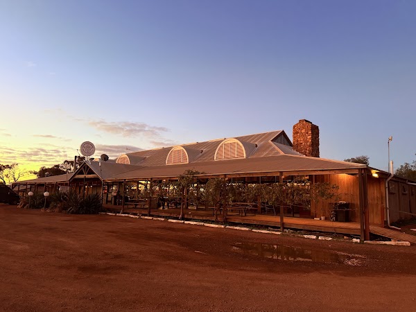 Glendambo Hotel/Motel and Caravan Park 3