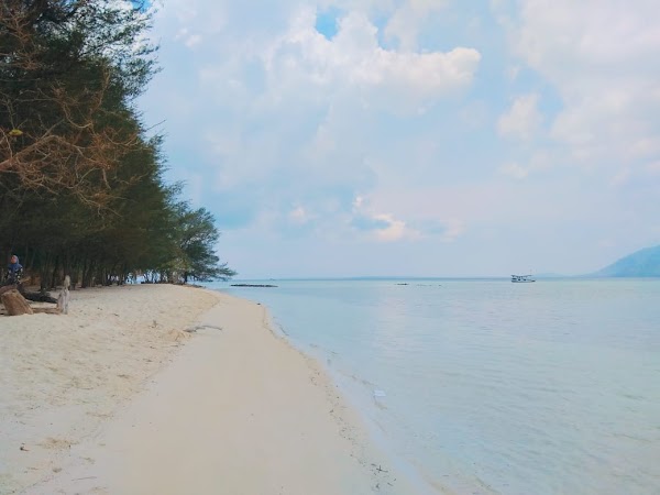 Pulau Cemara Kecil 5