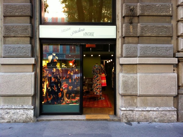 Madame Pauline Vintage
