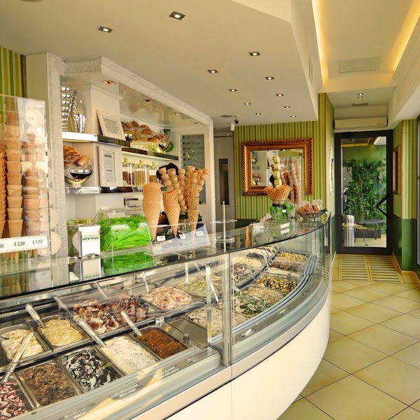 Gelateria La Carraia 1