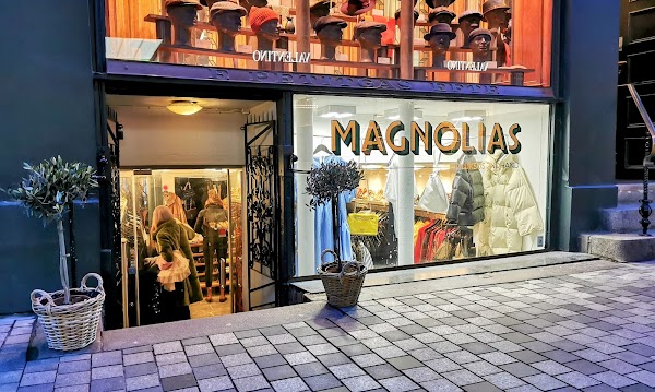 Magnolias 5