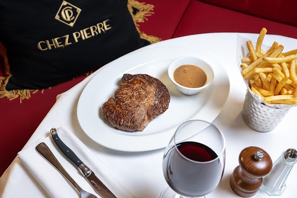Chez Pierre - French Restaurant in Monaco with Bar 5