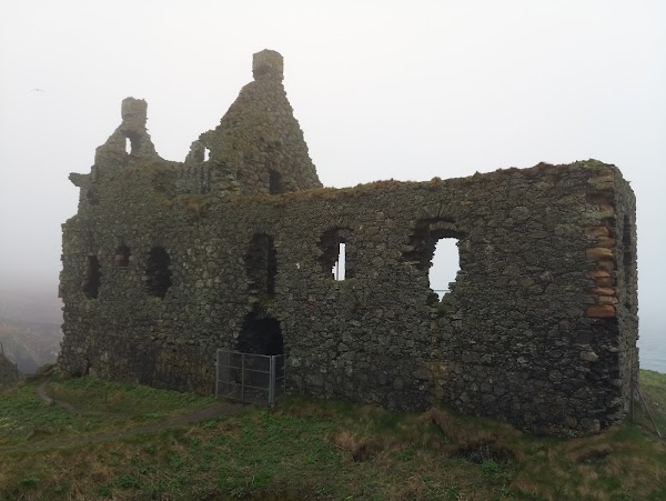 Dunskey Castle 2