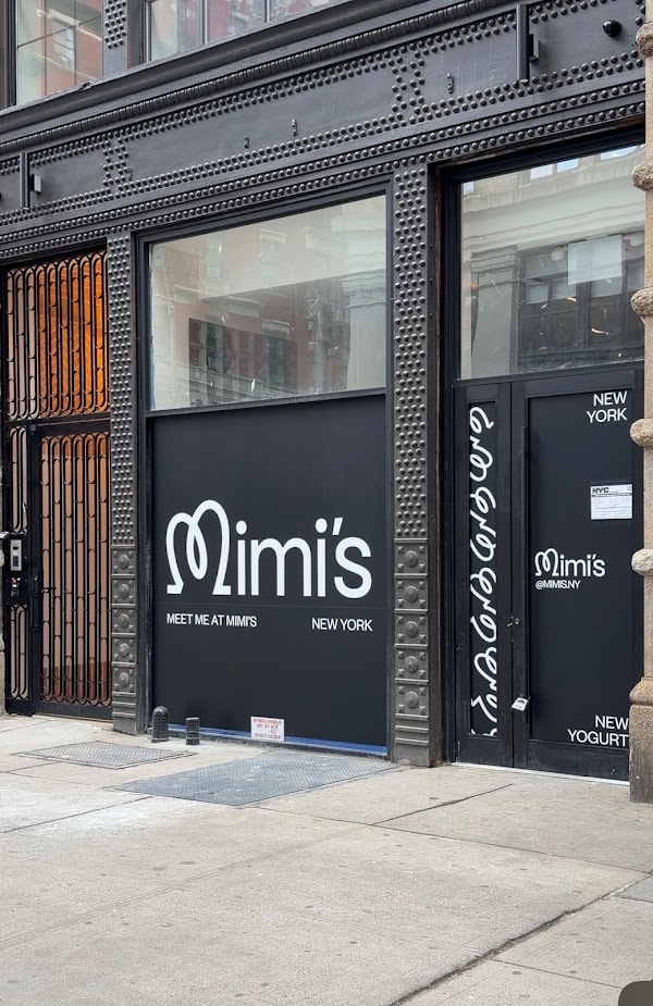 Mimi's Frozen Yogurt