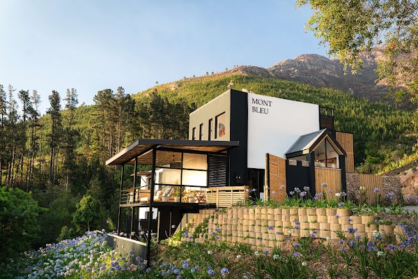Mont Bleu Guest House