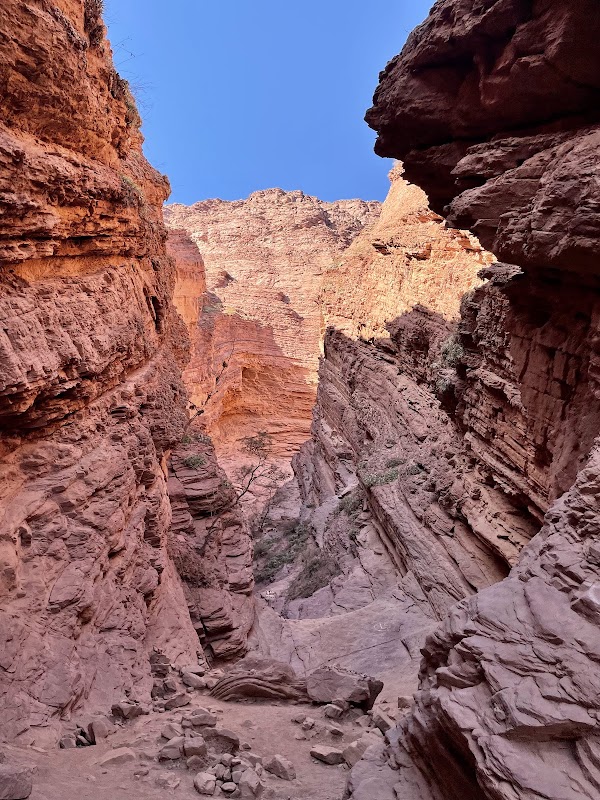Devil's Throat
