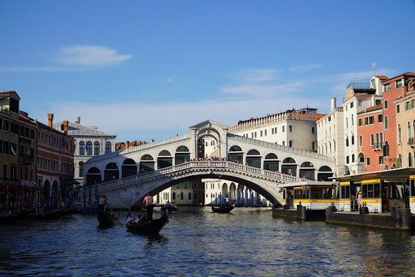 Grand Canal 4
