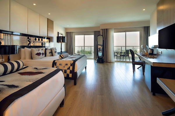 Delphin Imperial Hotel 5