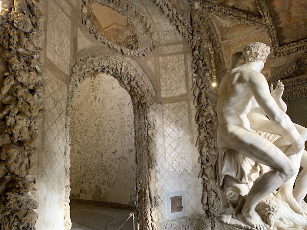 Grotta del Buontalenti 3