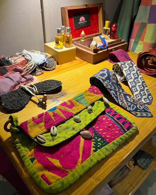WIP Clothing Cafe (Artisanal, Conscious, Upcycle) 4