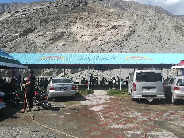 Gilgit Food Yard 2