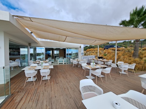 Alcazaba Vive Lagoon Restaurant 1