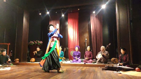 Cultural Exchange Center 4