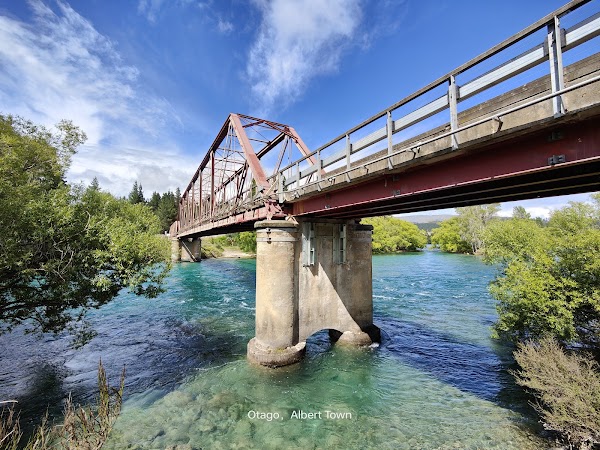 New Zealand 10