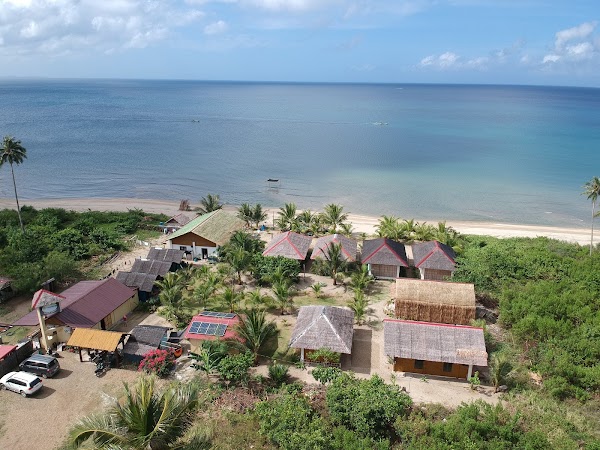 Footprints Beach Resort