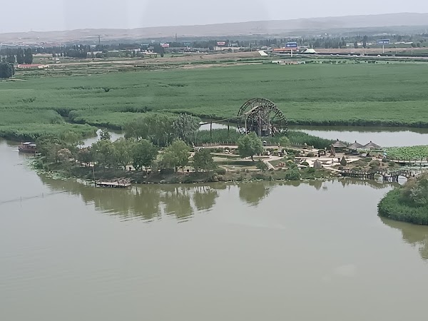 Yinchuan Mingcui Lake Country Marsh Park 1