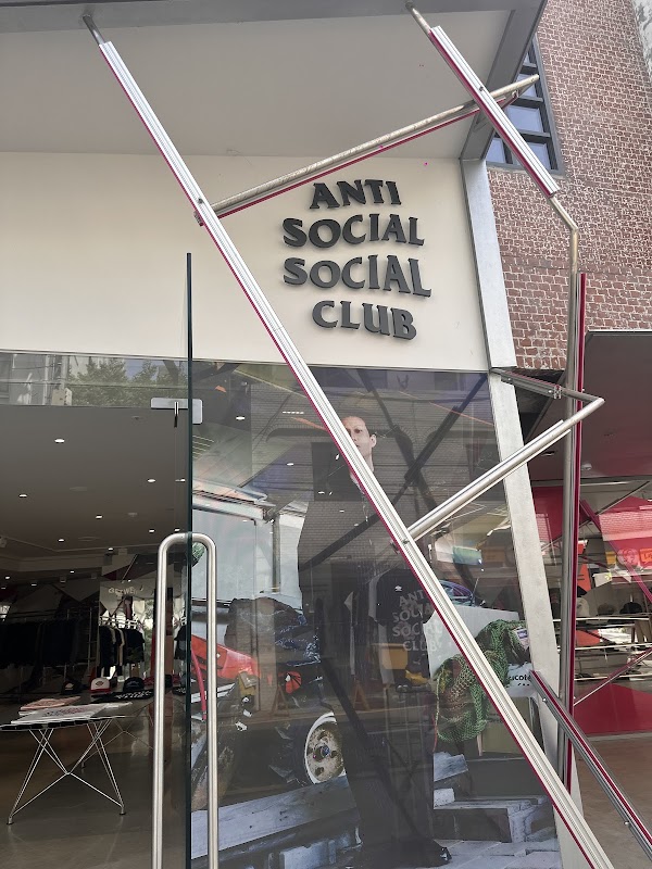 안티 소셜 소셜 클럽 서울 (Anti Social Social Club Seoul)