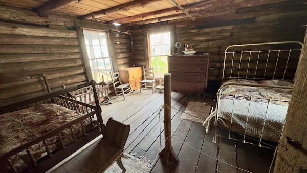 McMullen-Coachman Log Cabin 1