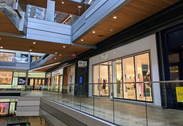 Maje Brickell City Center - Luxury Clothes and Accessories for Women