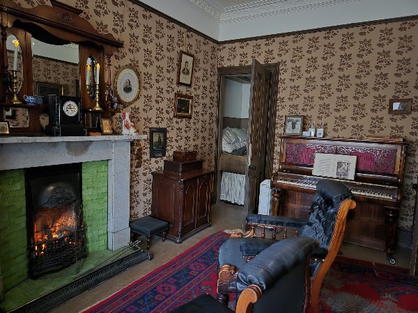 The Tenement House (National Trust for Scotland) 5