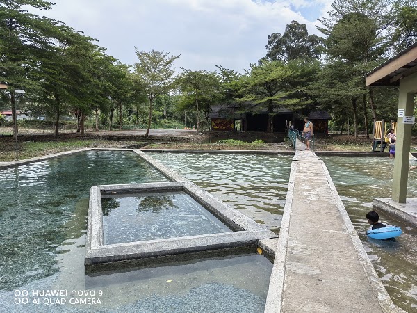 Hulu Tamu Hot Springs