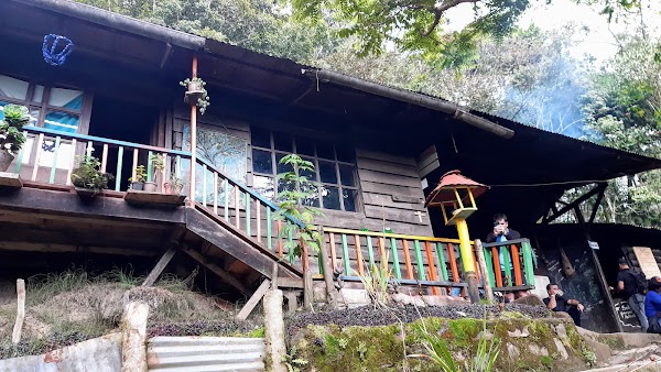 Acaime The House of the Hummingbirds