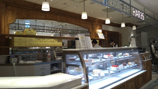 Yurakucho Mullion 3