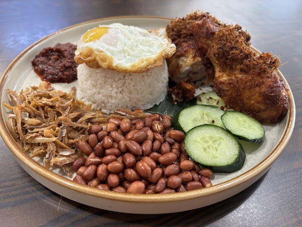Kitchenman Nasi Lemak 3