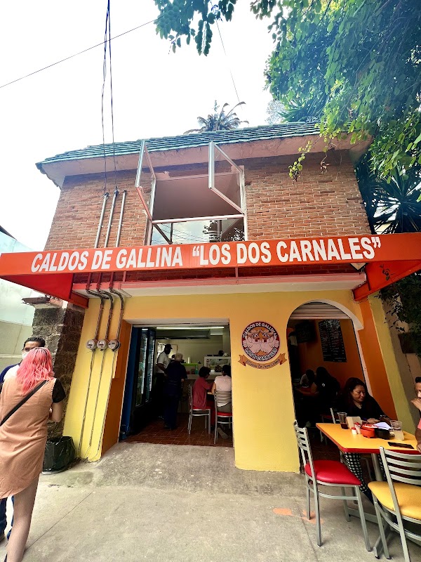 Caldos de Gallina “Los 2 Carnales”