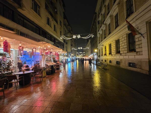 Váci Street 4