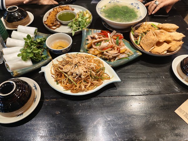 Cái Mâm Restaurant 3