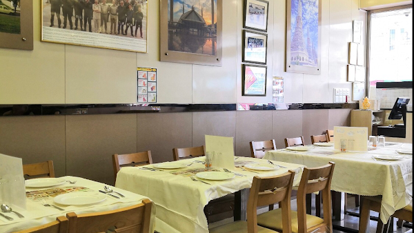 Shaffi's Indian Restaurant(Halal) 1