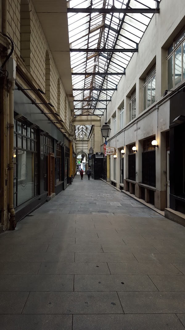 Galerie Montmartre 1