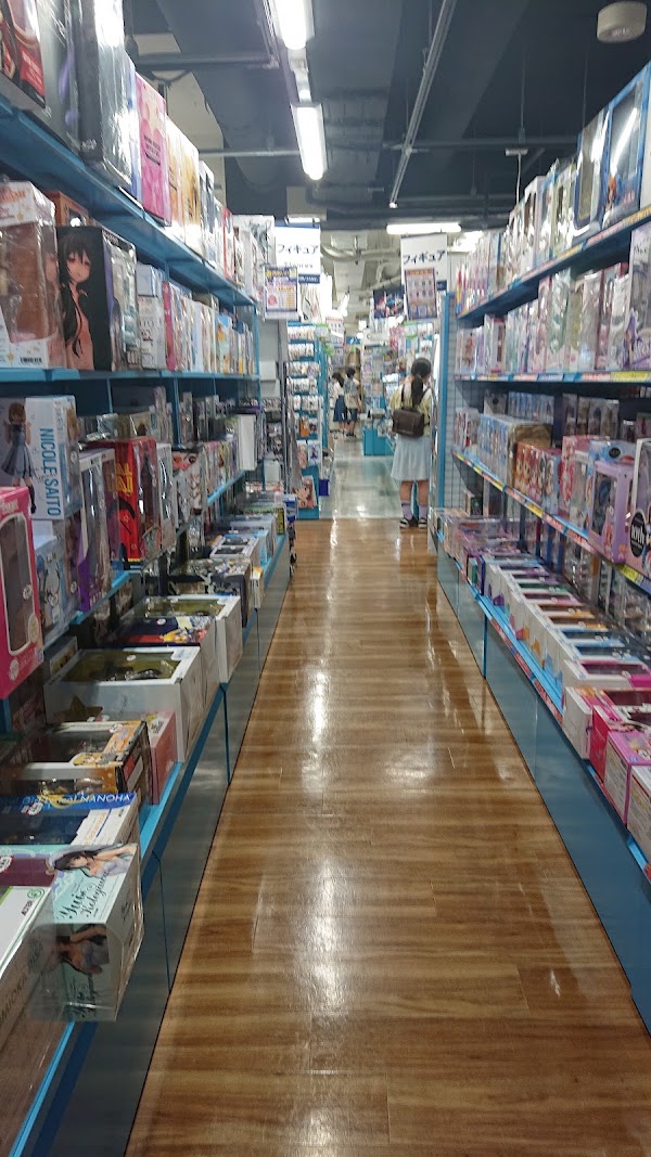 Lashinbang Okayama Store 2
