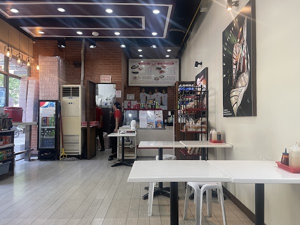 Rodic's Diner