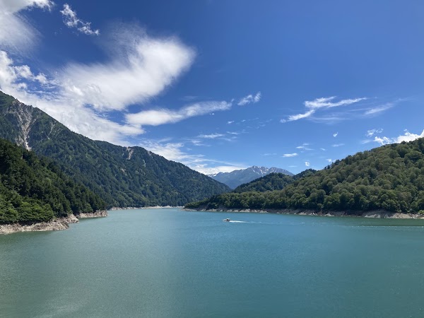 Lake Kurobe 1