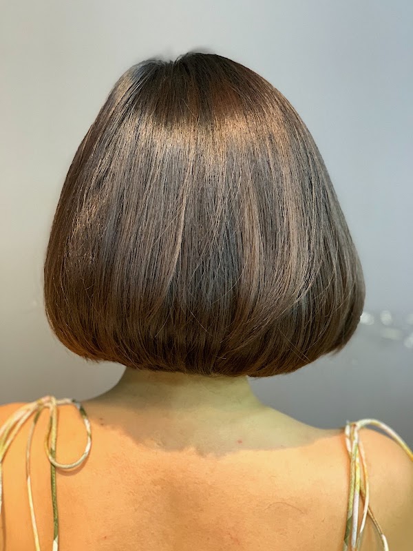 Nien Is New Hairsalon & Headspa 3