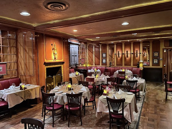 House of Prime Rib 1