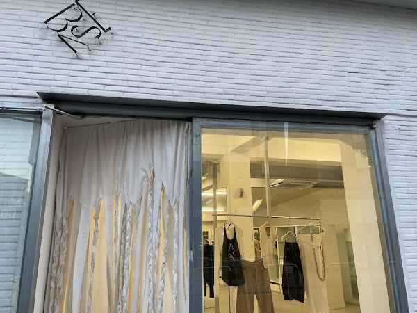 Baserange seoul store 1
